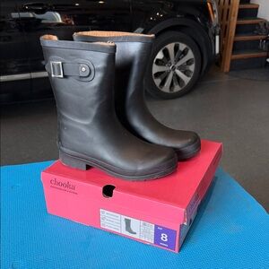 chooka Black Short Waterproof Rain Boots with Buckle 8